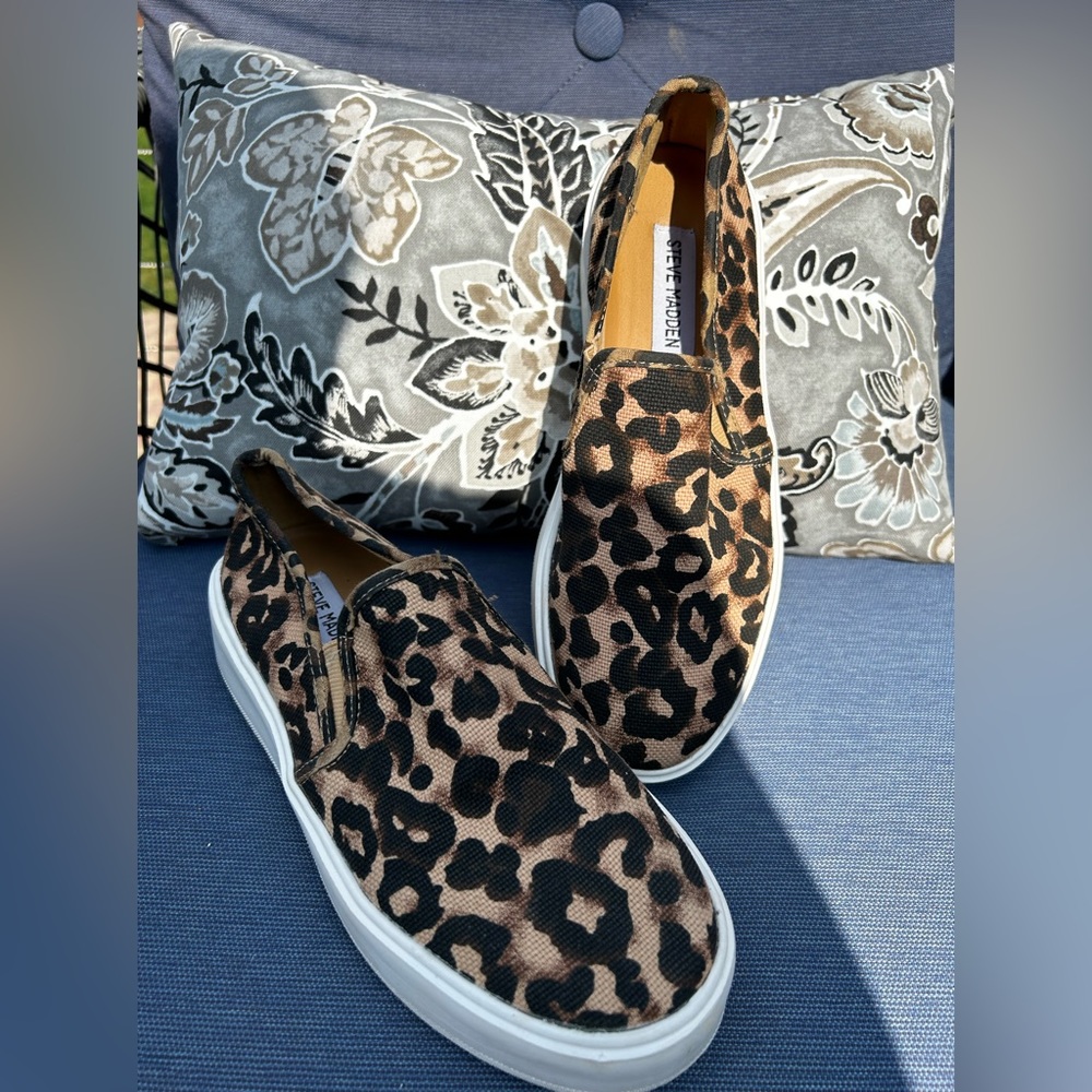 Steve Madden Cheetah Print Shoes. Size:6m - image 1
